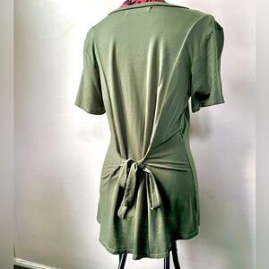 SOLD!! NWOT•GROCERIES APPAREL V-Neck Asymmetrical Short Sleeve T-Shirt w/Small